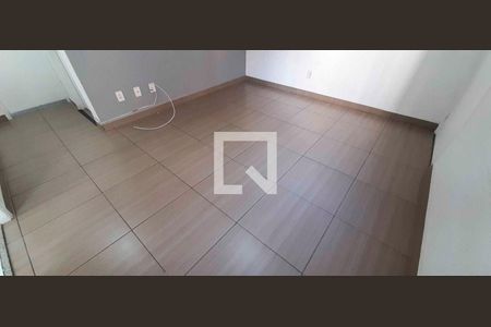 Apartamento à venda com 2 quartos, 47m² em Recanto das Rosas, Osasco