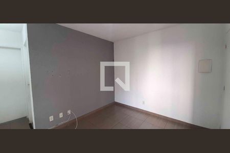 Apartamento à venda com 2 quartos, 47m² em Recanto das Rosas, Osasco