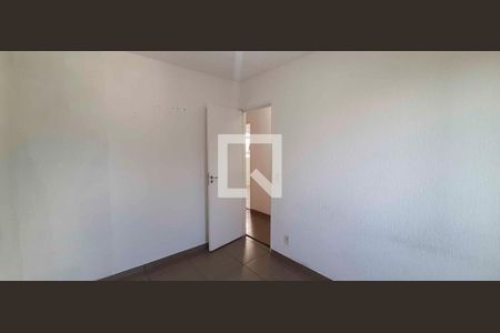 Apartamento à venda com 2 quartos, 47m² em Recanto das Rosas, Osasco