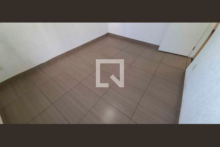 Apartamento à venda com 2 quartos, 47m² em Recanto das Rosas, Osasco