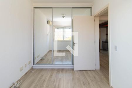 Quarto 1 de apartamento à venda com 2 quartos, 76m² em Tristeza, Porto Alegre