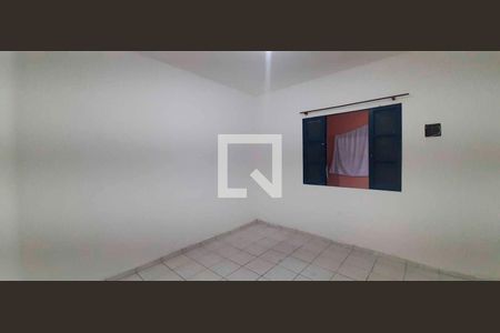 Quarto de casa para alugar com 1 quarto, 90m² em Jardim Ester Yolanda, São Paulo