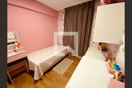Quarto de apartamento à venda com 3 quartos, 85m² em Jardim Tupanci, Barueri