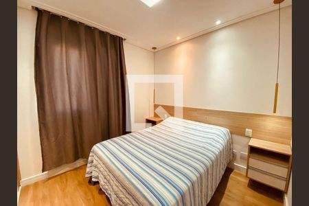 Quarto de apartamento à venda com 3 quartos, 85m² em Jardim Tupanci, Barueri