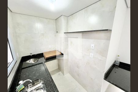 Sala/Cozinha de apartamento para alugar com 1 quarto, 28m² em Santana, São Paulo