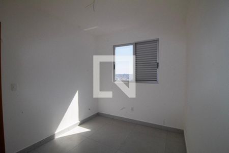Quarto 01  de apartamento à venda com 2 quartos, 62m² em Nova Barroca, Belo Horizonte