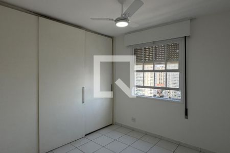 Quarto 1 de apartamento para alugar com 2 quartos, 90m² em Ponta da Praia, Santos