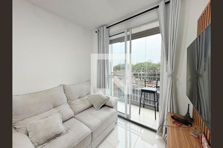Sala  de apartamento para alugar com 2 quartos, 41m² em Santo Amaro, São Paulo