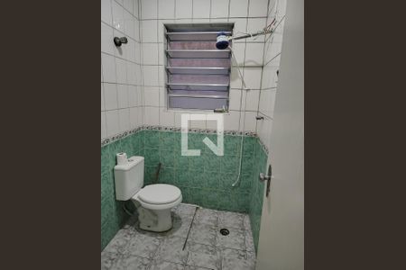 Banheiro de casa para alugar com 1 quarto, 60m² em Cidade Miramar, São Bernardo do Campo