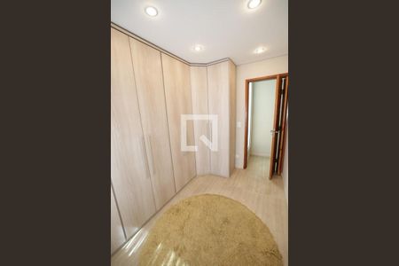 Casa de Condomínio à venda com 3 quartos, 179m² em Parque Sao Vicente, Santo André