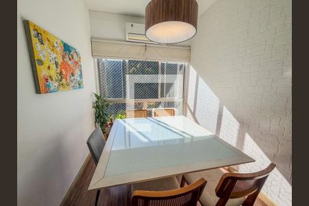Apartamento à venda com 3 quartos, 96m² em Leme, Rio de Janeiro