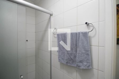 Banheiro  de apartamento à venda com 2 quartos, 50m² em Vila Paiva, São Paulo