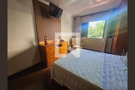 Casa à venda com 3 quartos, 172m² em Jardim Monte Kemel, São Paulo