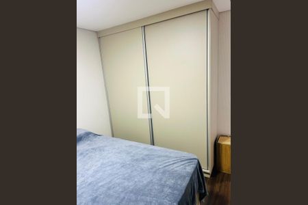 Quarto de apartamento para alugar com 2 quartos, 56m² em Vila Curuçá, Santo André