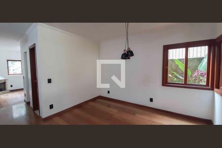 Casa à venda com 4 quartos, 246m² em Adalgisa, Osasco