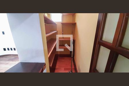 Casa à venda com 4 quartos, 246m² em Adalgisa, Osasco