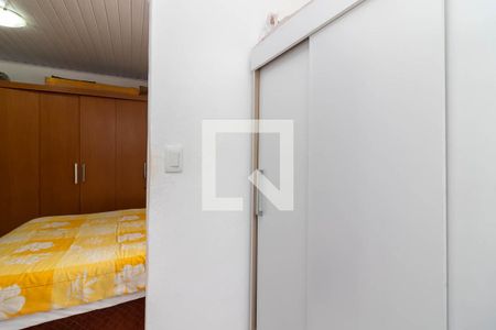 Closet da Suíte de casa à venda com 2 quartos, 100m² em Chora Menino, São Paulo