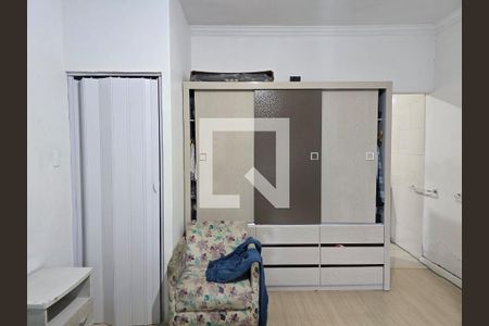 Sala/ Quarto  / CASA 01 de casa para alugar com 3 quartos, 250m² em Vila Aprazível, Guarulhos