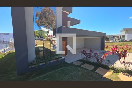 Casa de Condomínio à venda com 3 quartos, 1000m² em Francisco Pereira , Lagoa Santa