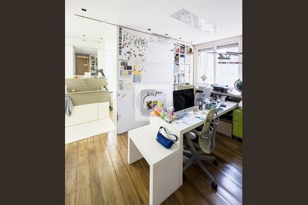 Apartamento à venda com 2 quartos, 202m² em Moema, São Paulo