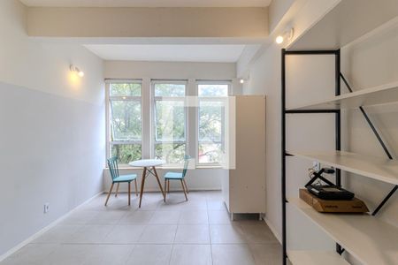Studio de kitnet/studio para alugar com 1 quarto, 20m² em República, São Paulo