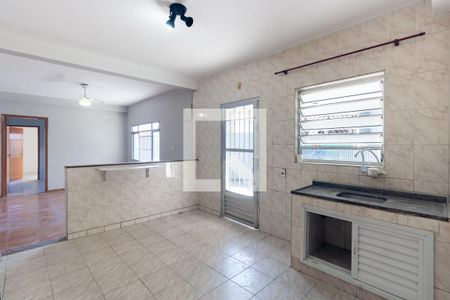 Cozinha de casa para alugar com 2 quartos, 38m² em Vila Fatima, São Paulo