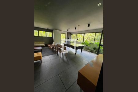 Apartamento à venda com 3 quartos, 187m² em Vila Romana, São Paulo