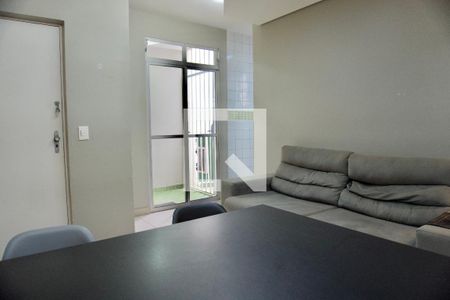 Sala de apartamento para alugar com 2 quartos, 51m² em Buritis, Belo Horizonte