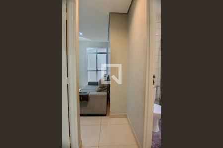 Corredor de apartamento para alugar com 2 quartos, 51m² em Buritis, Belo Horizonte