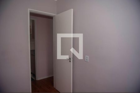 Quarto 02 de apartamento para alugar com 2 quartos, 45m² em Vila Sao Carlos, Itaquaquecetuba