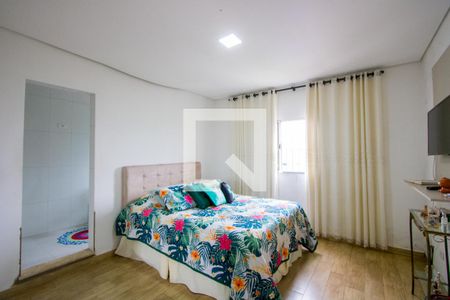 Quarto 1 - Suíte de casa à venda com 4 quartos, 250m² em Santa Maria, Santo André