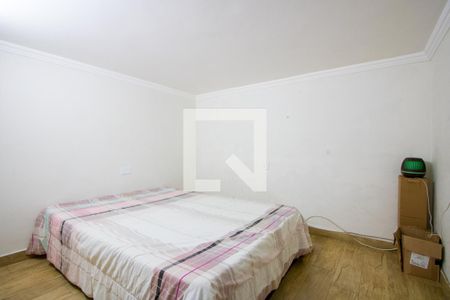 Quarto 2 - Suíte de casa à venda com 4 quartos, 250m² em Santa Maria, Santo André