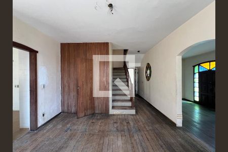 Sala 2 de casa para alugar com 4 quartos, 214m² em São José, Belo Horizonte