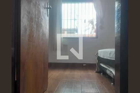 Quarto de casa de condomínio para alugar com 2 quartos, 60m² em Palmeiras, Cabo Frio