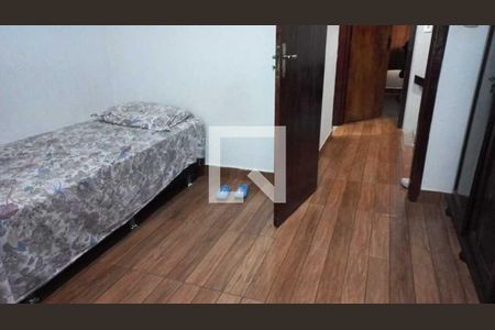 Quarto de casa de condomínio para alugar com 2 quartos, 60m² em Palmeiras, Cabo Frio
