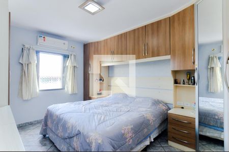 Quarto 2 de casa para alugar com 2 quartos, 70m² em Vila Rosalia, Guarulhos