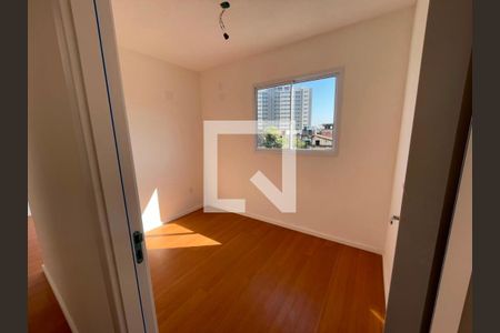 Quarto de apartamento para alugar com 2 quartos, 42m² em Irajá, Rio de Janeiro