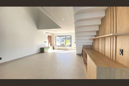 Casa à venda com 4 quartos, 245m² em Vila Pagano, Valinhos