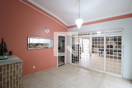 Sala 2 de casa para alugar com 3 quartos, 250m² em Morada da Colina, Uberlândia