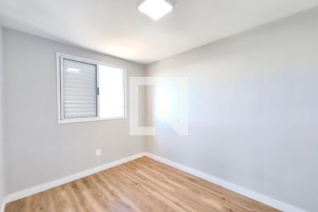 Quarto 2 de apartamento para alugar com 2 quartos, 46m² em Jardim São Vicente, Campinas