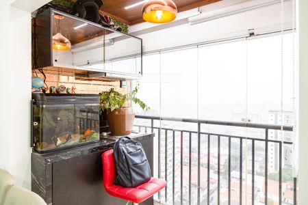 Varanda  de apartamento para alugar com 2 quartos, 56m² em Vila Rosalia, Guarulhos