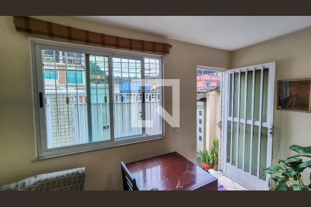 Sala de apartamento para alugar com 3 quartos, 75m² em Irajá, Rio de Janeiro