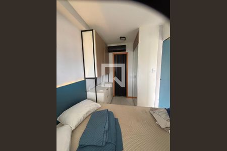 Quarto de apartamento para alugar com 1 quarto, 28m² em Jardim Armação, Salvador