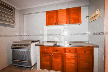 Cozinha de apartamento para alugar com 2 quartos, 102m² em Cerqueira César, São Paulo