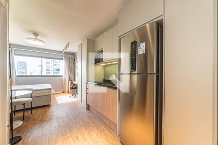 Cozinha de kitnet/studio para alugar com 2 quartos, 27m² em Santo Amaro, São Paulo