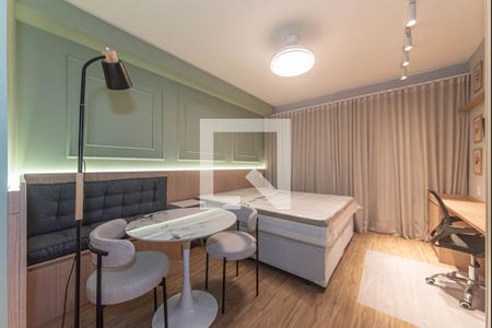 Quarto de kitnet/studio para alugar com 2 quartos, 27m² em Santo Amaro, São Paulo
