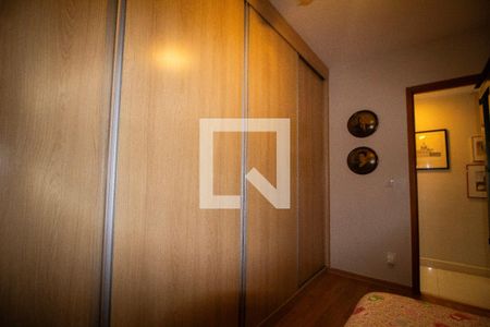 Quarto 01  de apartamento à venda com 3 quartos, 115m² em Buritis, Belo Horizonte