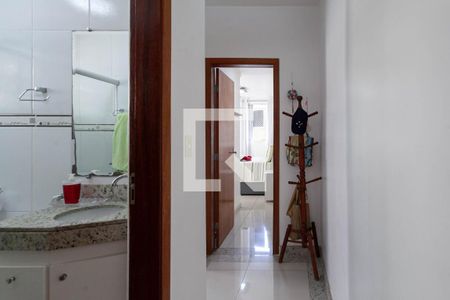 Corredor de apartamento à venda com 2 quartos, 109m² em Castelo, Belo Horizonte