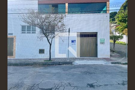 Casa para alugar com 1 quarto, 74m² em Santa Efigênia, Belo Horizonte