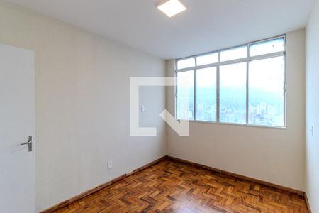 Quarto 2 de apartamento para alugar com 2 quartos, 65m² em Vila Buarque, São Paulo
